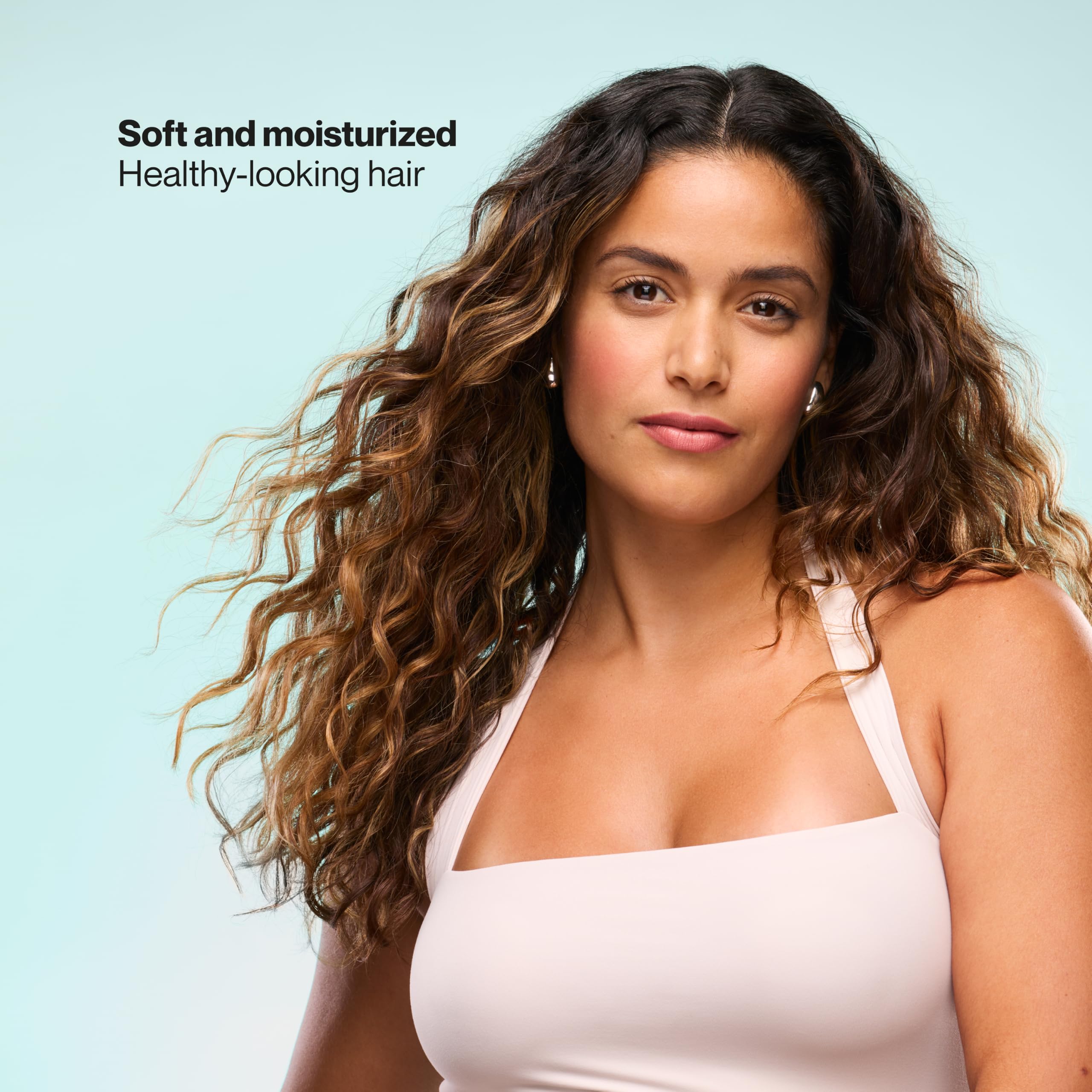Suave conditioner creamy texture spread demonstrating hydrating benefit