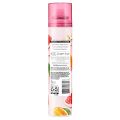 Suave root application demonstration adding lift and absorbing excess oil