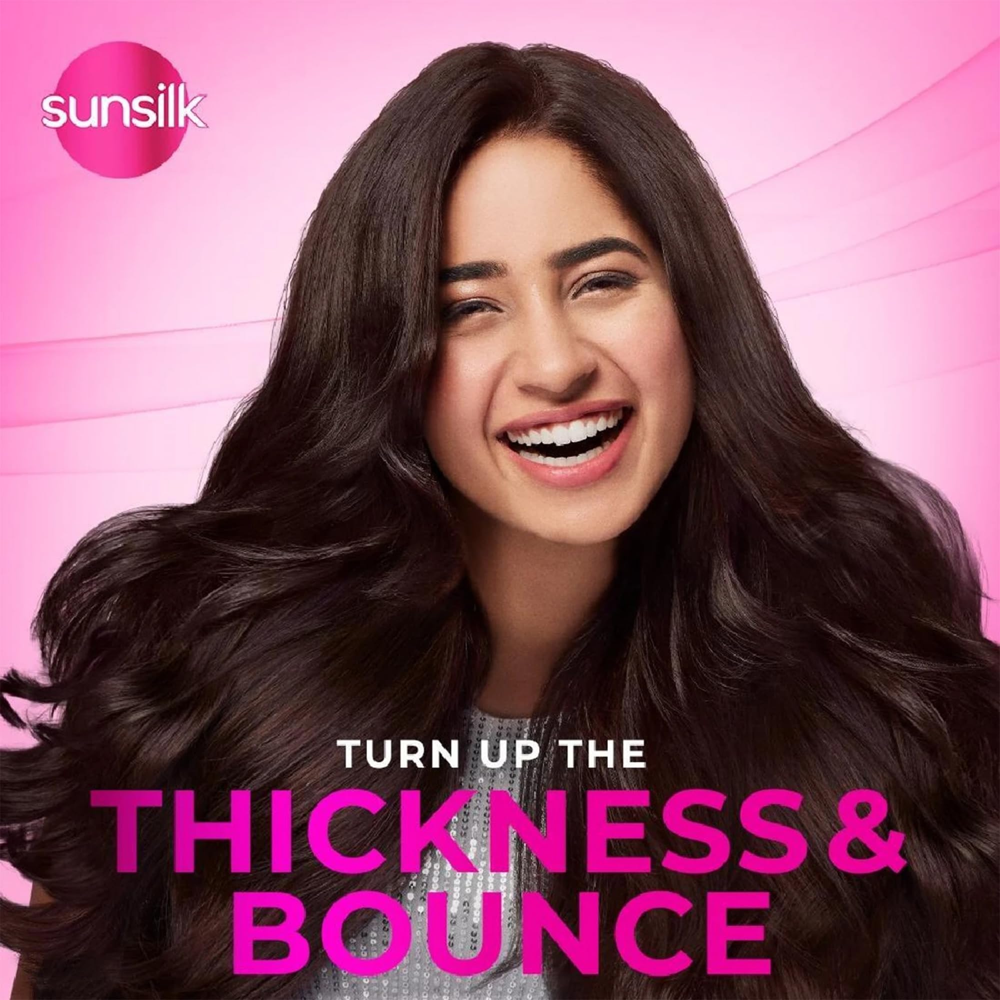 sunsilk shampoo lathering in hand demonstrating rich foam for effective cleansing