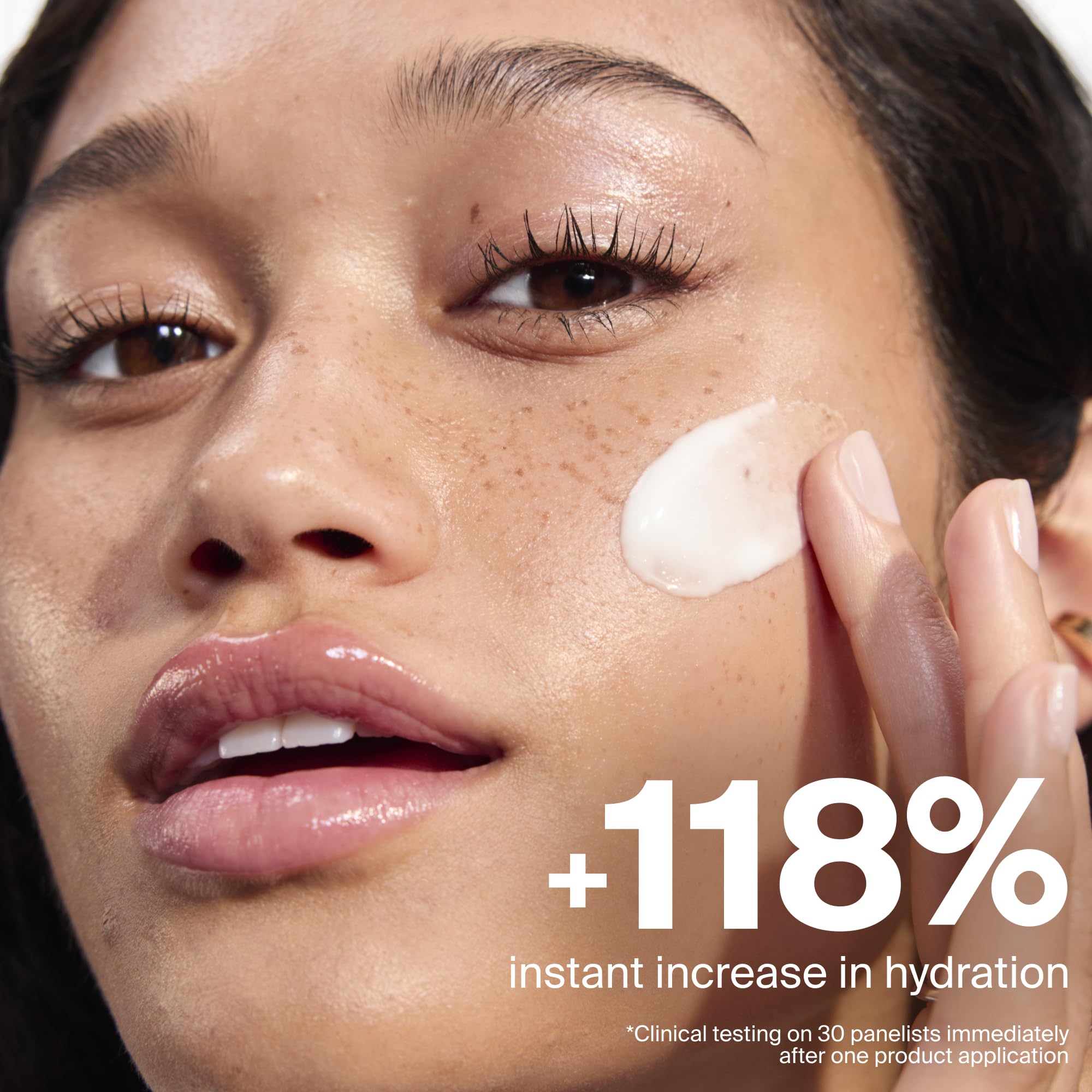 Supergoop! being blended under foundation to show primer grip and smooth benefit