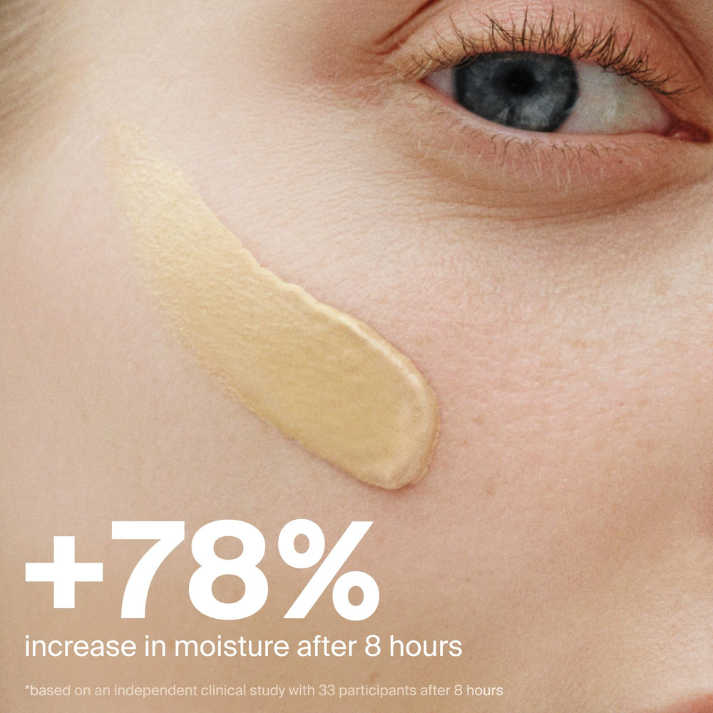 Supergoop! Glowscreen lifestyle image on model with sunkissed glow