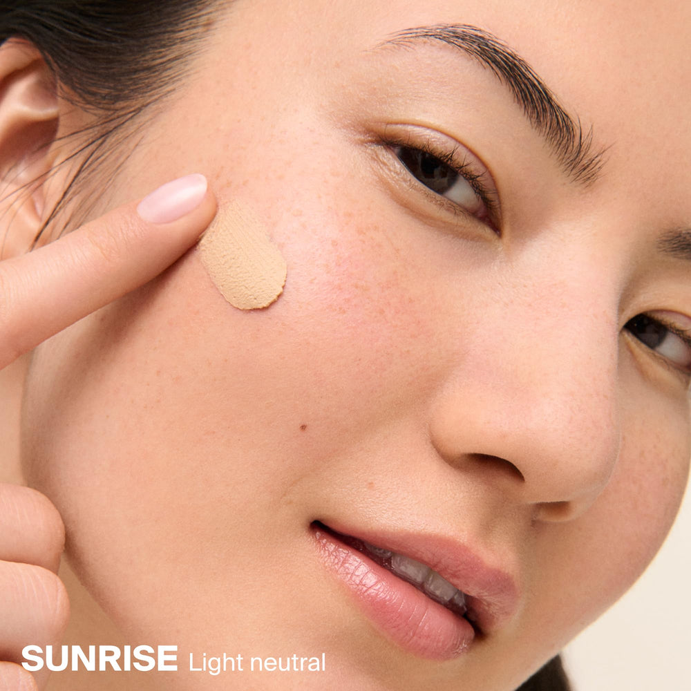 Supergoop! Mattescreen close-up of product cream highlighting blendability