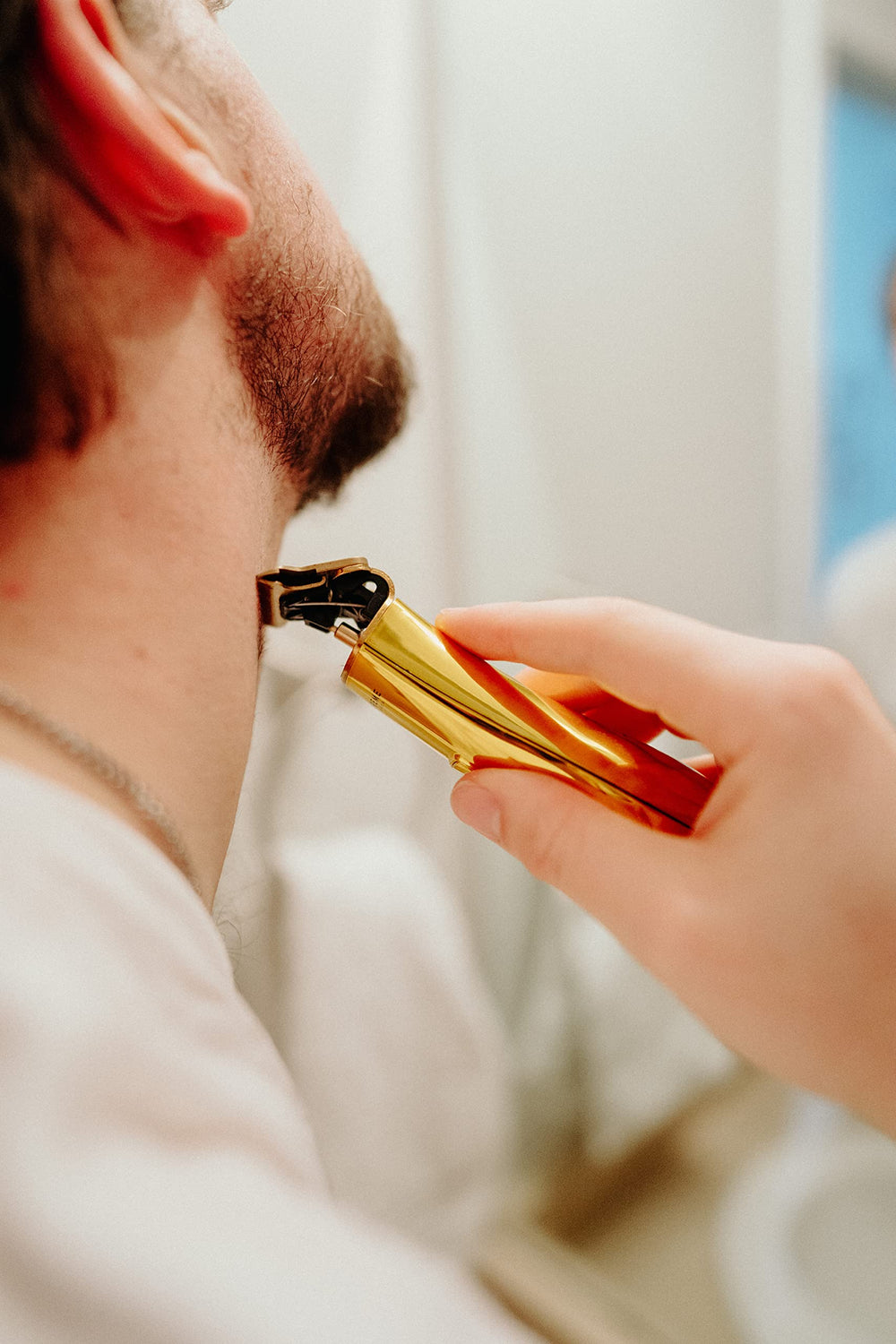 Supreme Trimmer retail packaging and label showing included kit contents