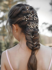 SWEETV close-up showing pearls and rhinestones, detailed sparkle enhances hairstyle