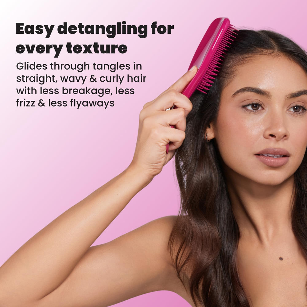 TANGLE TEEZER plastic texture and flexible teeth highlighting durability benefit