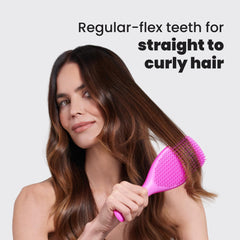 TANGLE TEEZER close-up of patented two-tier teeth minimizing pulling
