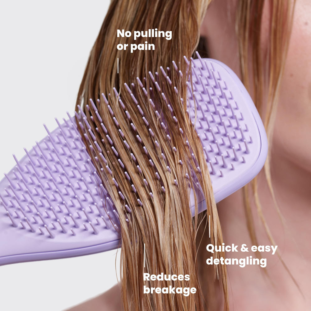 TANGLE TEEZER two-tier teeth detail showing long and short teeth for smooth detangling