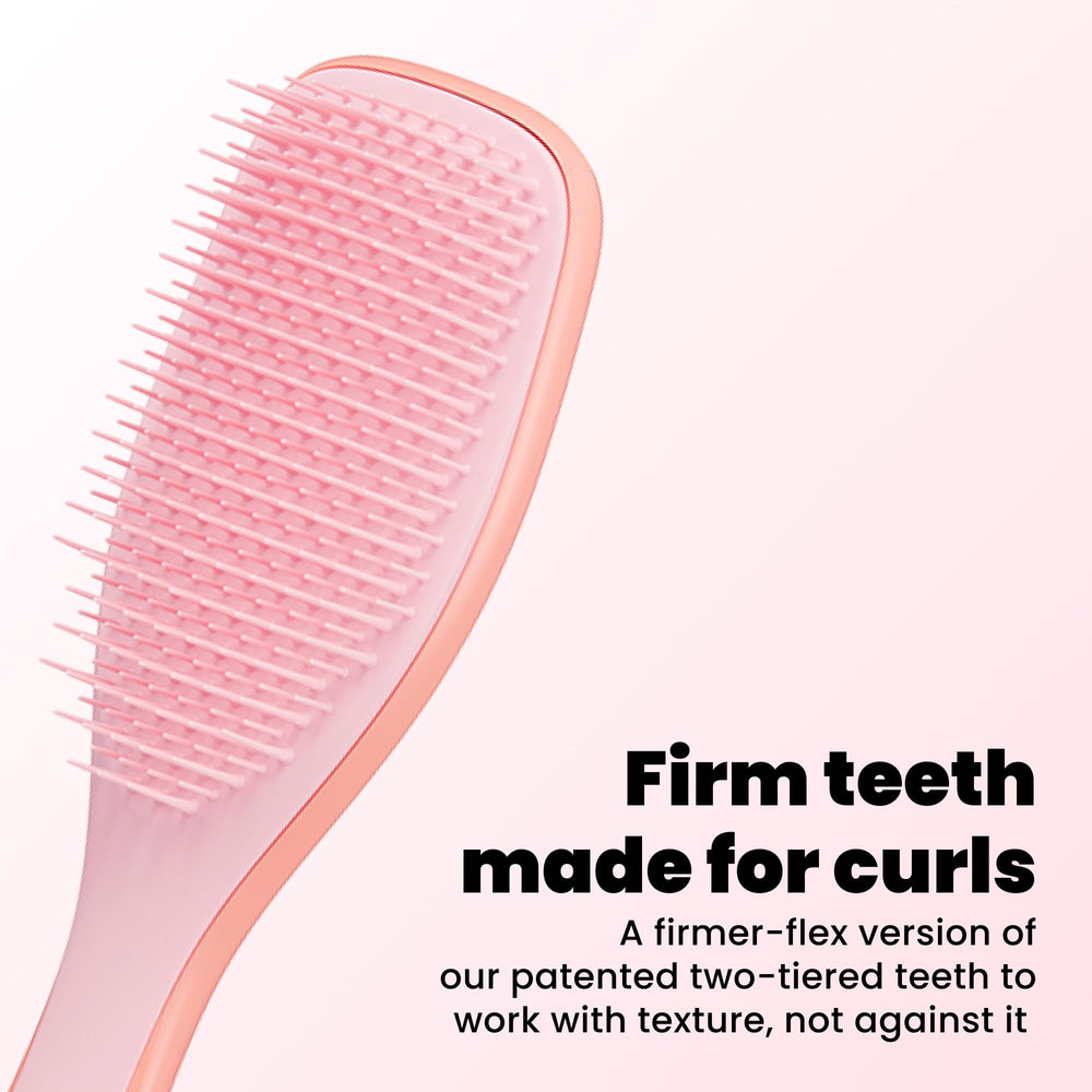 TANGLE TEEZER side profile highlighting ergonomic shape for control