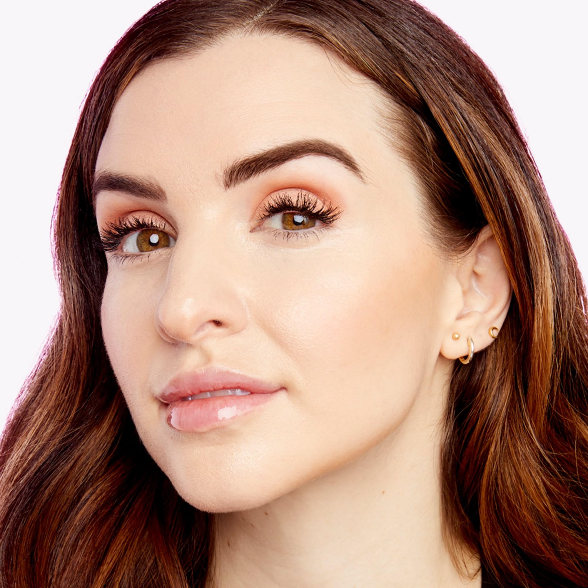 tarte pump and cap detail highlighting easy dispense benefit