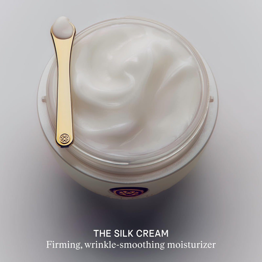 TATCHA rich gel-cream texture close-up displaying smooth, non-greasy finish