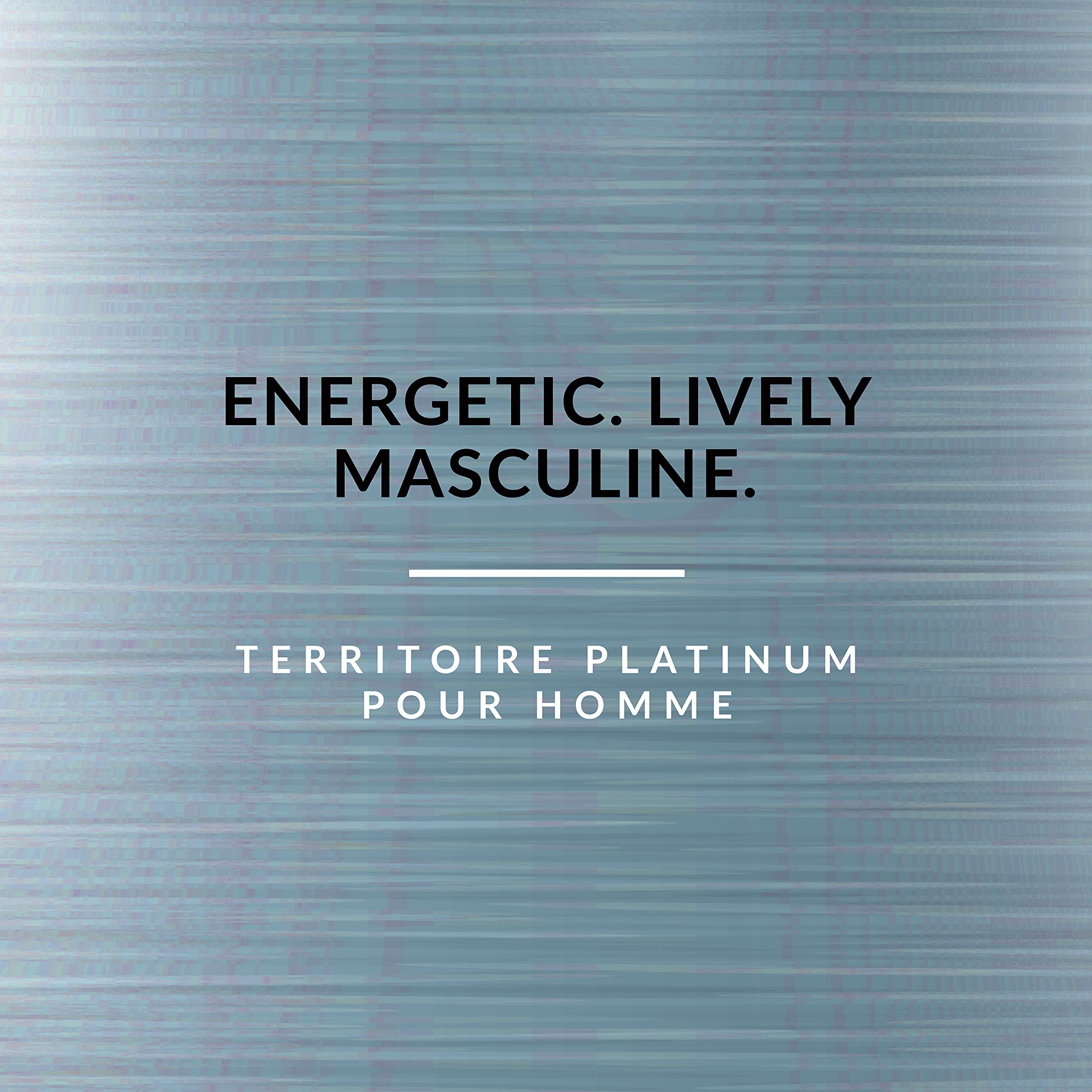 Territoire Classic Platinum bottle cap and glass detail highlighting premium finish