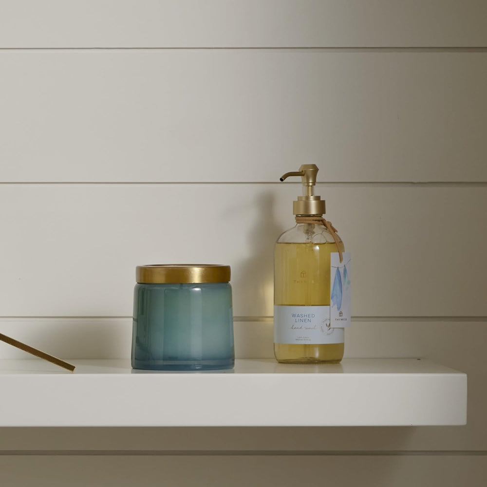 Thymes Washed Linen pump close-up highlighting easy dispensing and precise control
