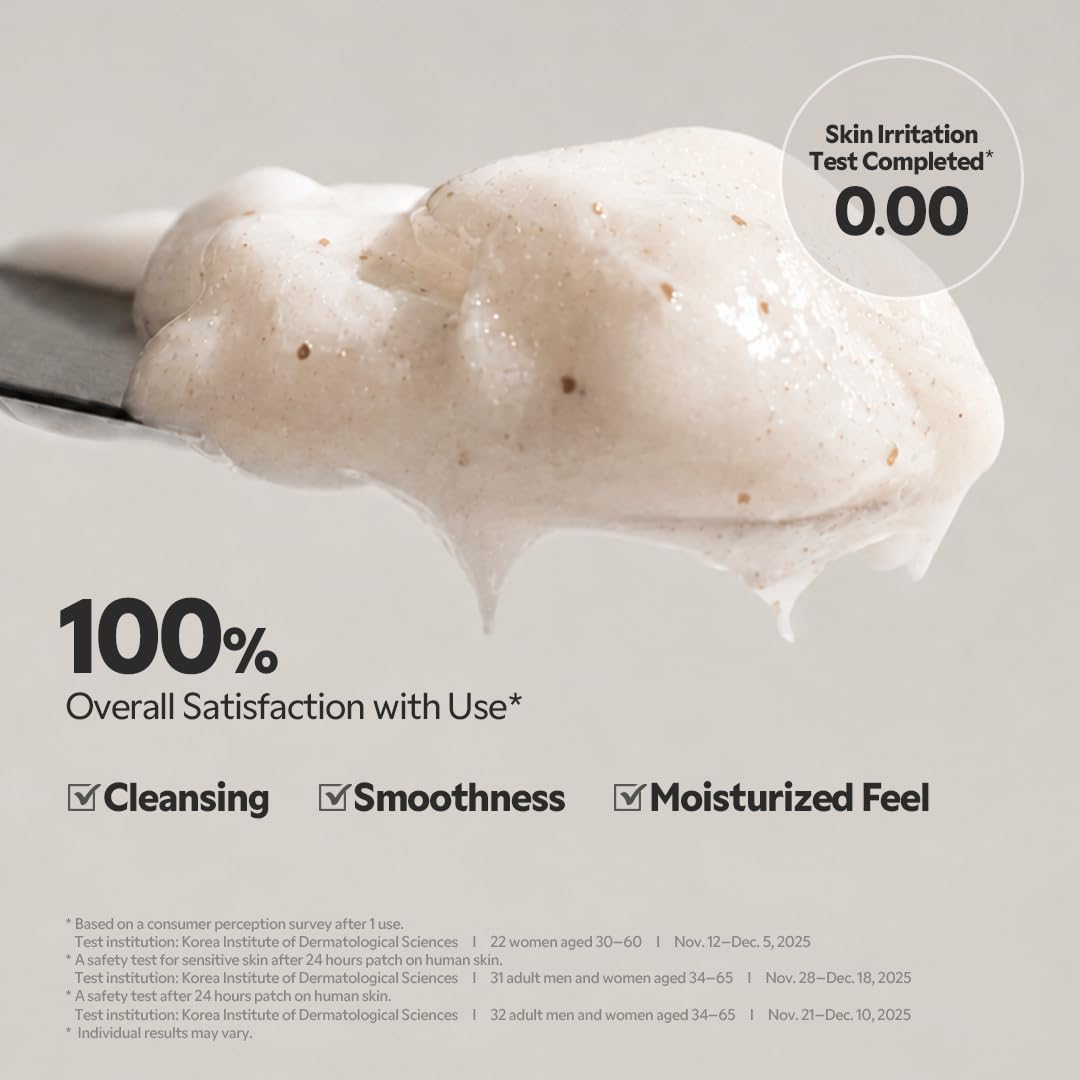 TIRTIR lather on palm showing easy emulsification and rinseability