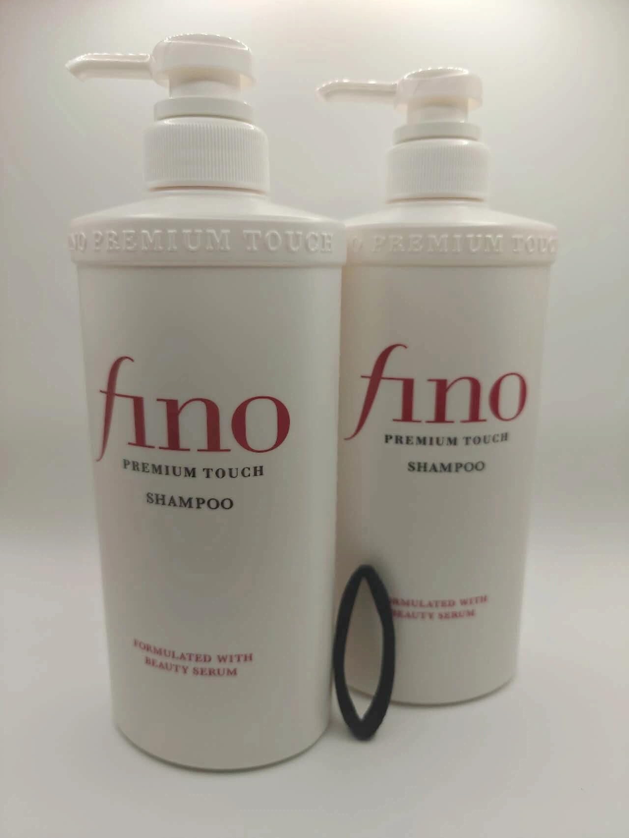 TJ SIGNATURE Fino pump close-up demonstrating easy dispensing benefit