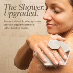 TOOLETRIES ergonomic handle detail for secure wet grip