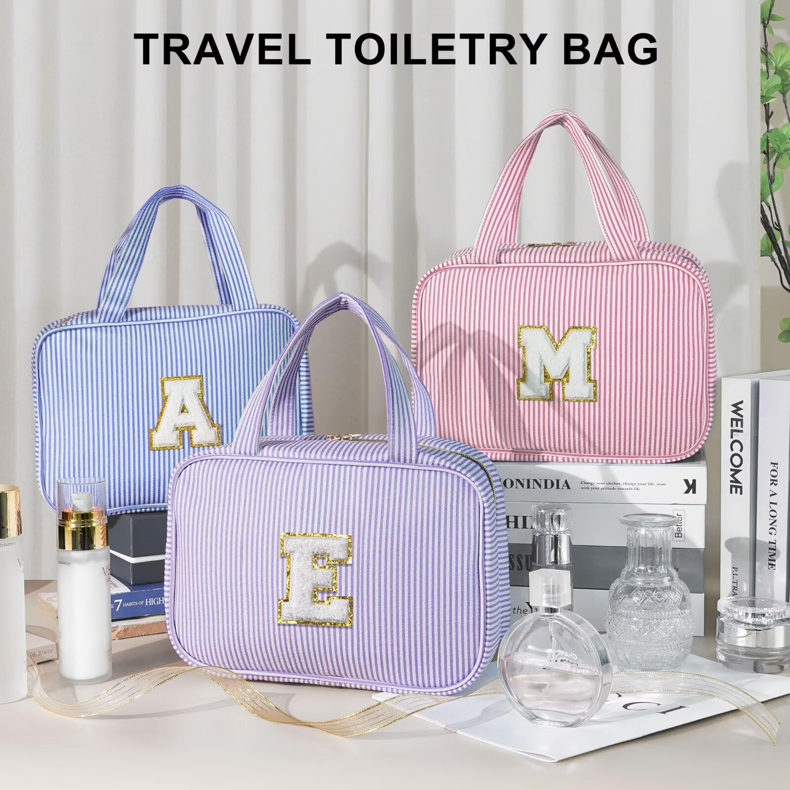 TOPEAST lifestyle scene woman using bag in hotel for organized mornings