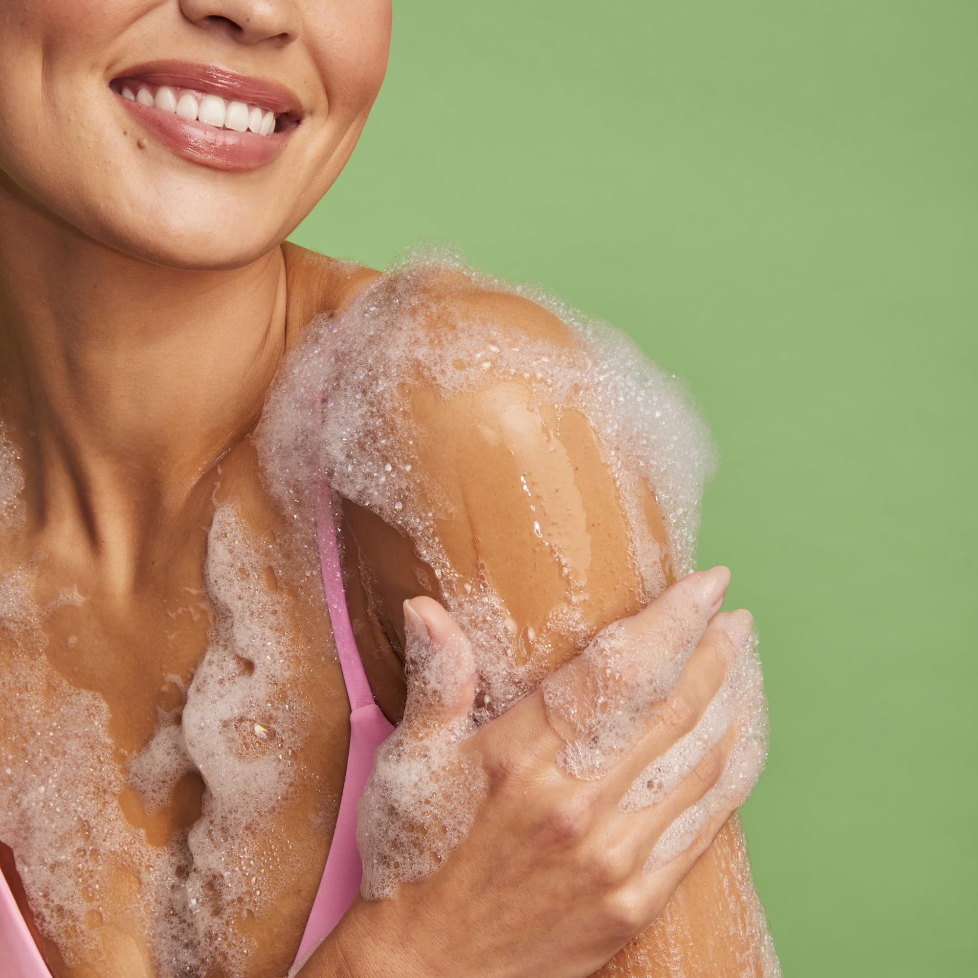 Tree Hut foaming gel wash pump dispensing lather for gentle cleansing