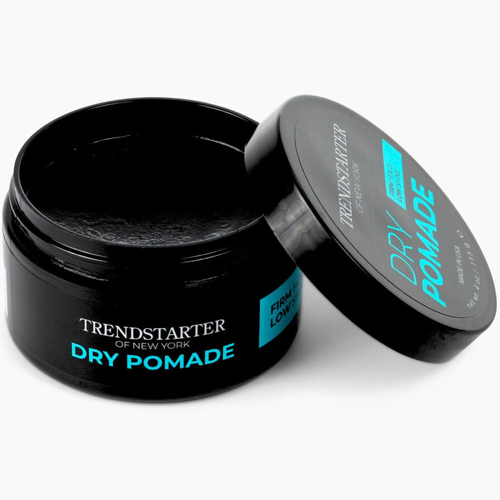 TRENDSTARTER rinsing pomade with water showing simple removal advantage