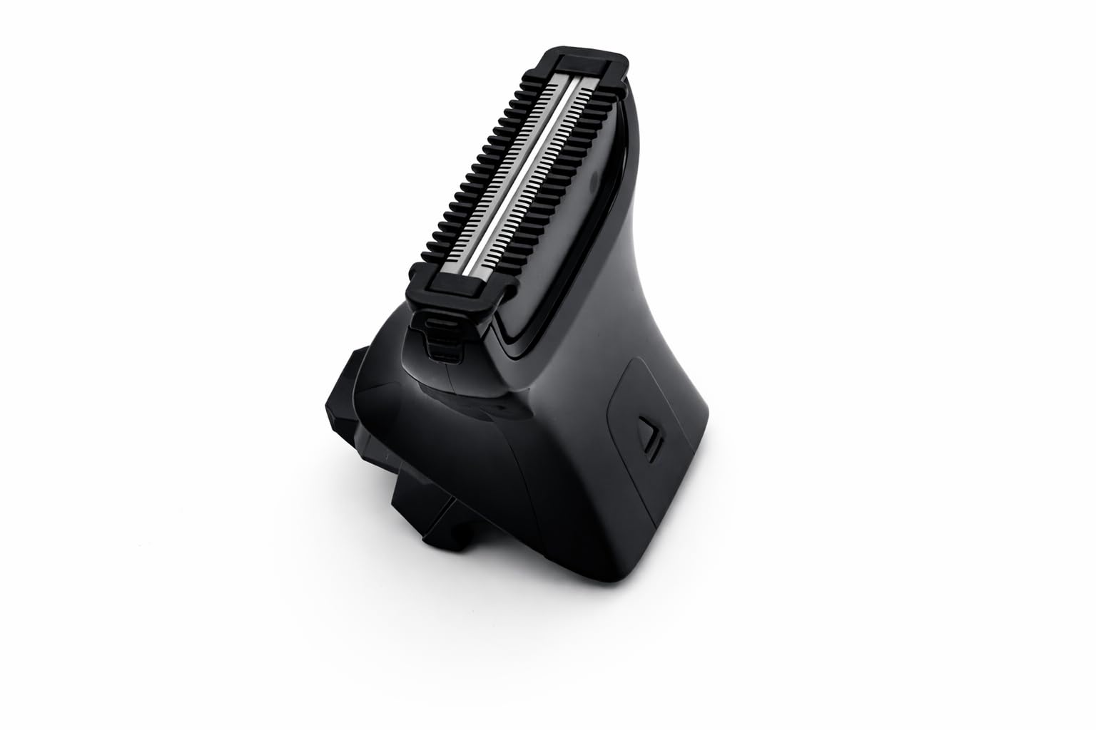 Trimmer blade teeth close-up by Trimmer showing durable cutting edges