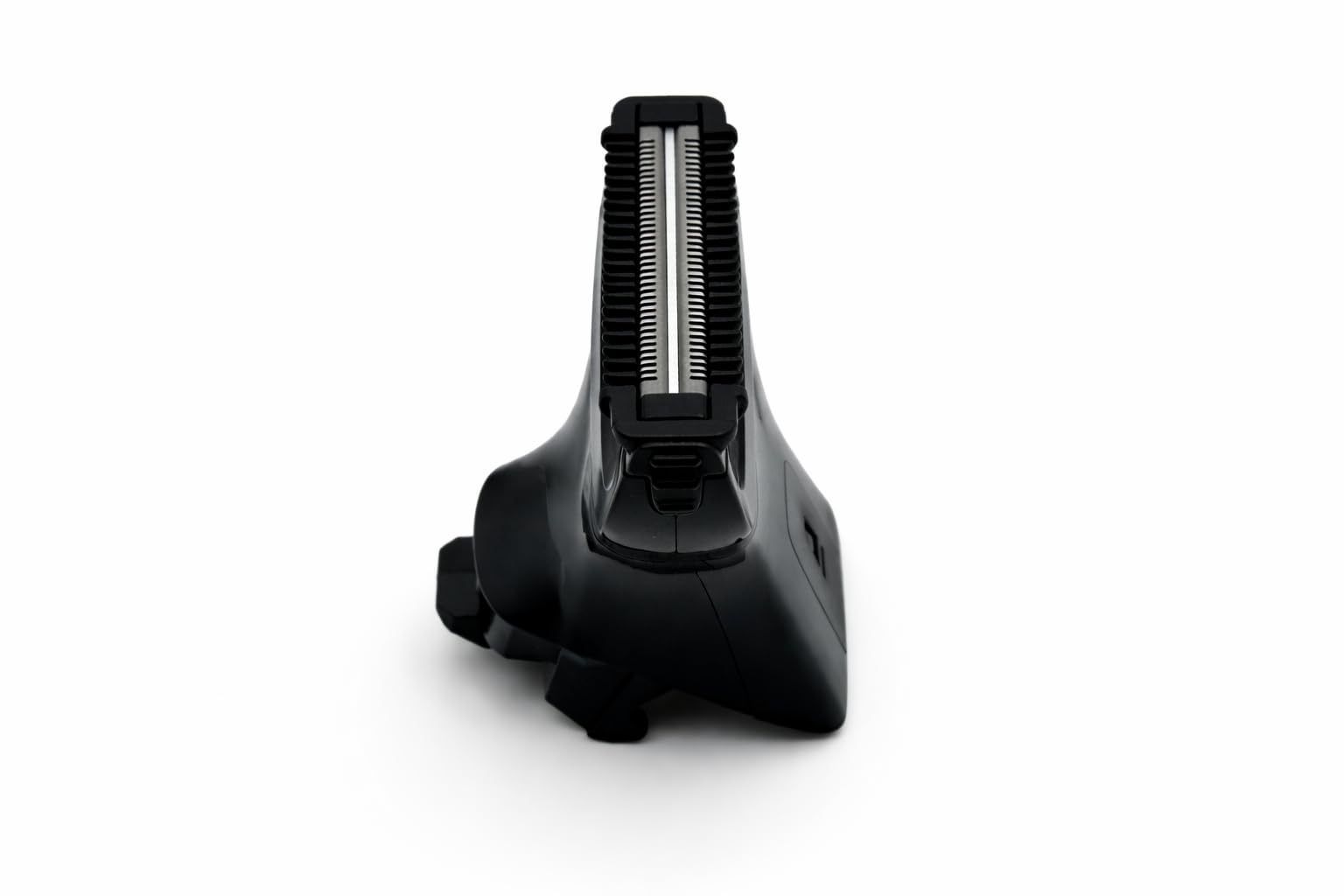 Trimmer side profile installed on multigroom device for easy replacement