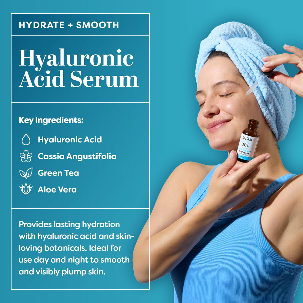 TruSkin Retinol dispensed on hand to show lightweight texture and comfort