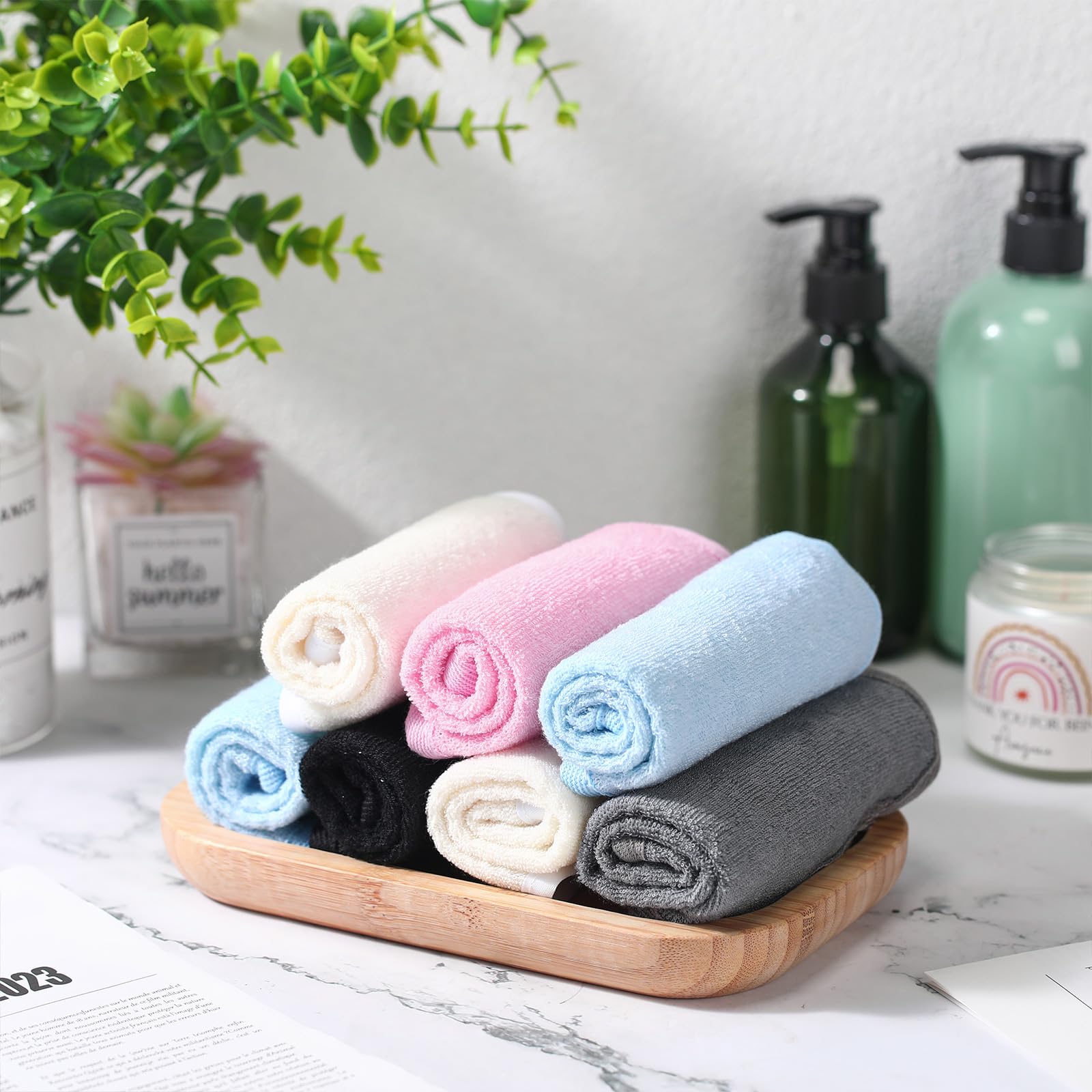 Tudomro towels displayed in bathroom showing set ready for family use