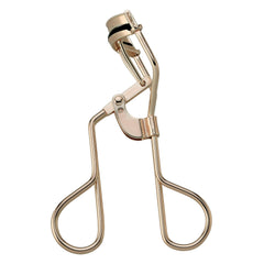 Tweezerman Curl 38 side profile highlighting narrower top bar for reaching lash roots