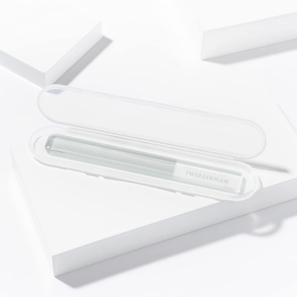 Tweezerman buffer in hand demonstrating easy use and portable beauty benefit