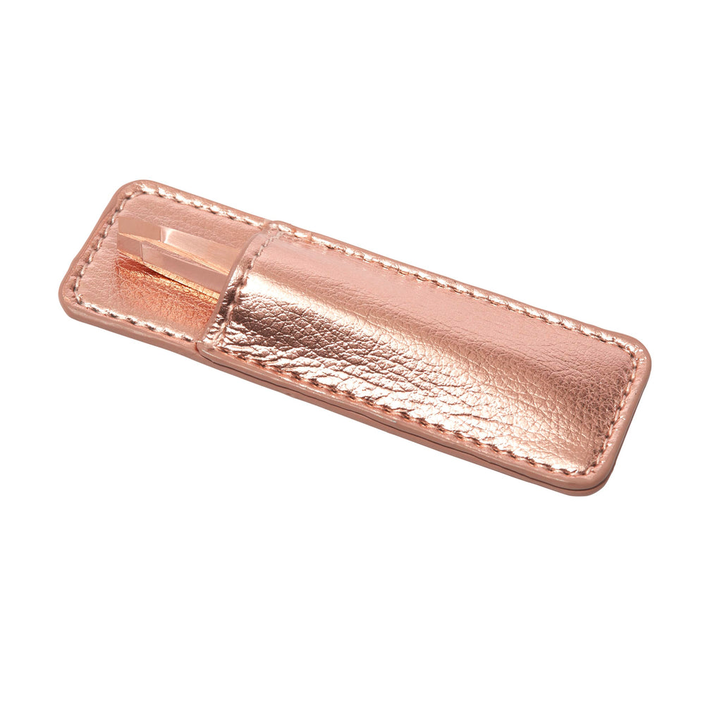 Tweezerman mini held in hand demonstrating control and easy use benefit