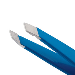 Tweezerman branded packaging and label highlighting product details and finish