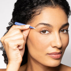 Tweezerman Mini Slant close-up of hand-filed tips for exact hair removal