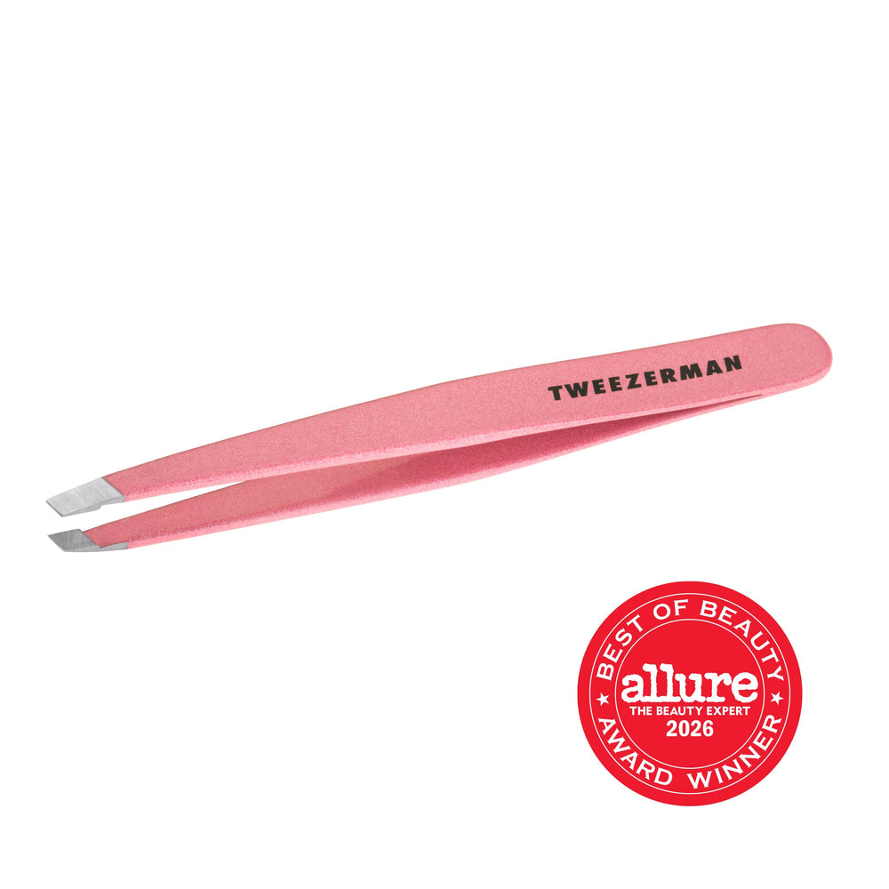 Tweezerman profile highlighting 25-degree slant angle for better eyebrow control
