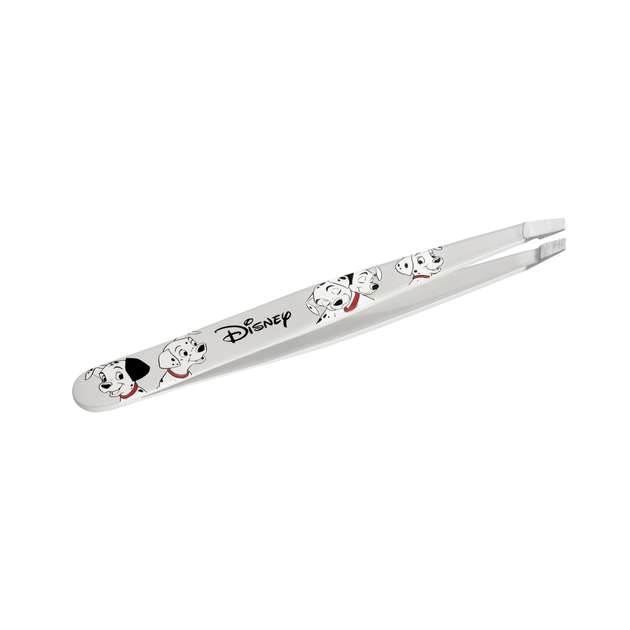 Tweezerman close-up of hand-filed slanted tip for accurate hair removal