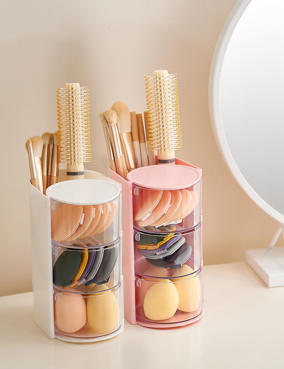 UFORU clear plastic detail highlighting durable transparent material and visibility