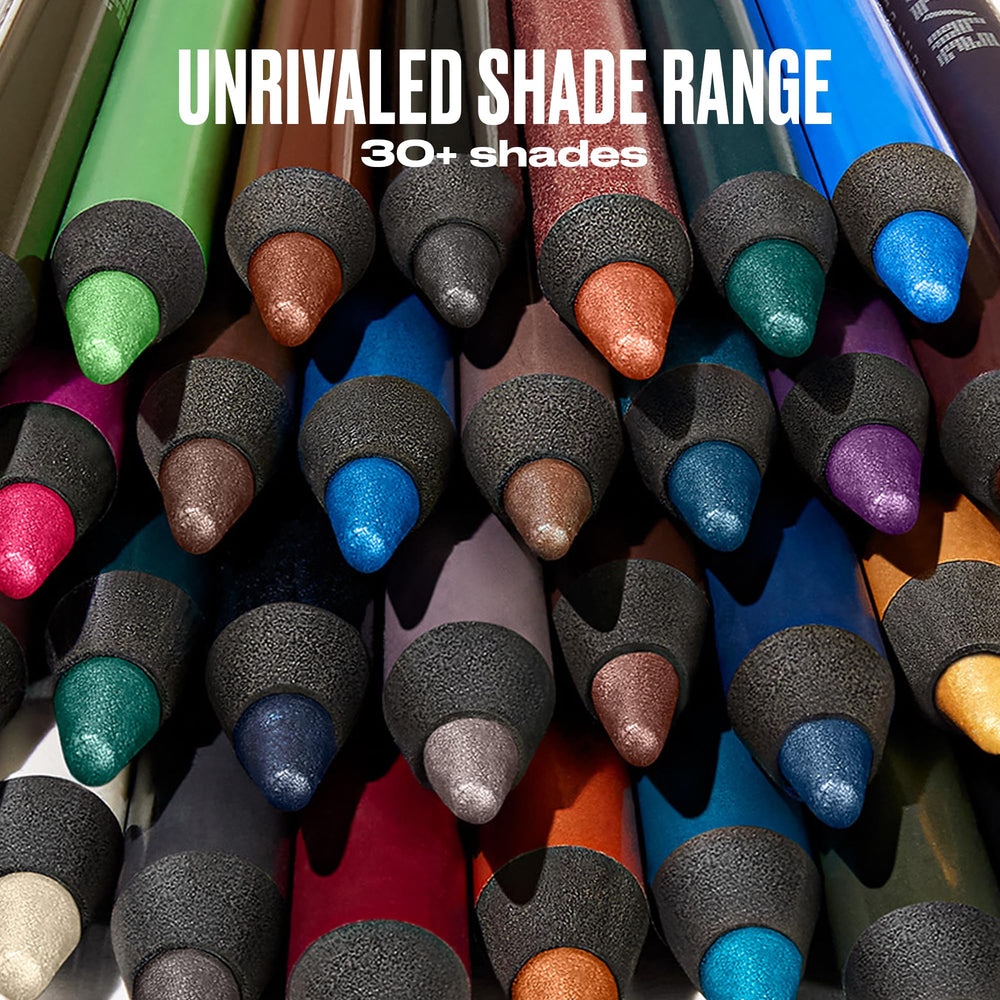 Urban Decay Chaos paired with Eyeshadow Primer Potion showing intensified color benefit
