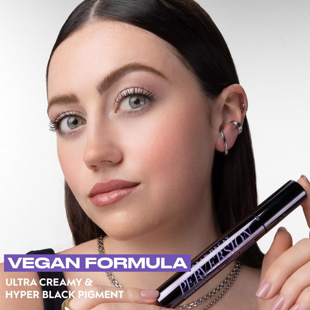 Urban Decay application on lashes demonstrating even coverage and lifted curl