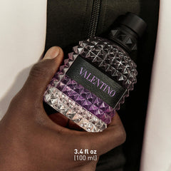 Valentino cap and spray nozzle detail demonstrating reliable atomizer for controlled application