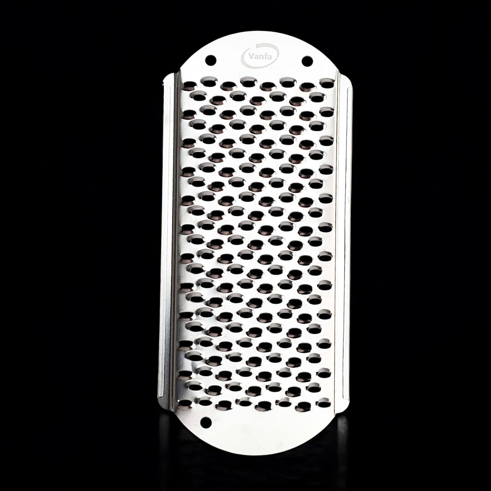 Vanfa blade edge texture detail emphasizing durable, long-lasting sharpness