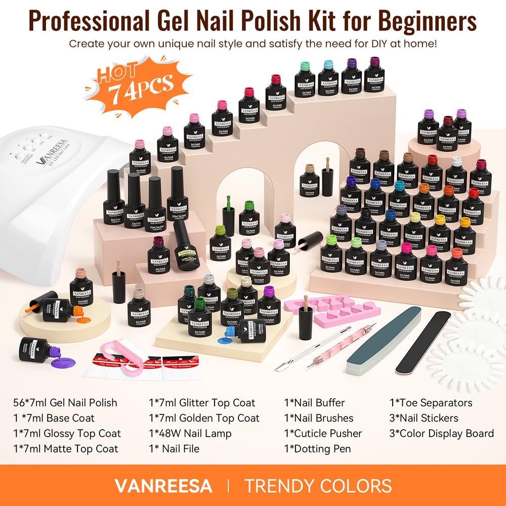 VANREESA on-hand lifestyle shot for salon-quality nails at events