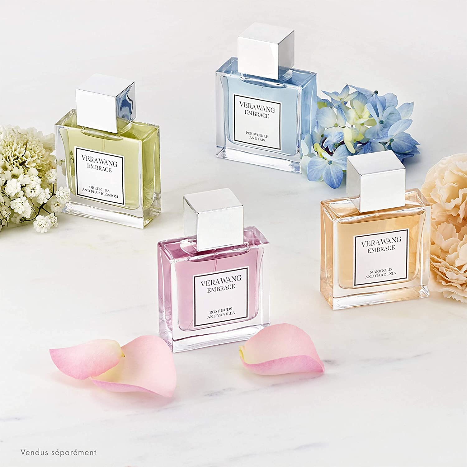 Vera Wang perfume mist texture in air illustrating light, airy diffusion