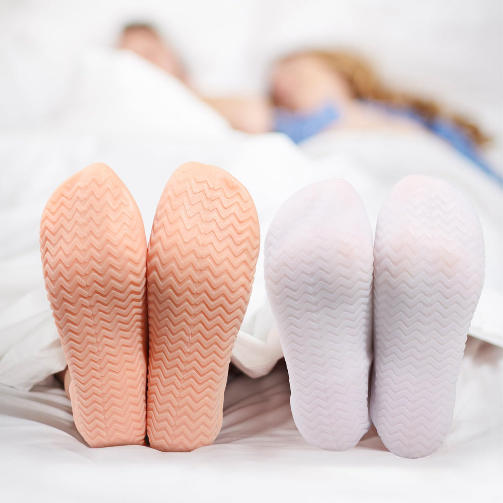 Vigdit opened pair showing inside cavity to help apply creams and oils easily
