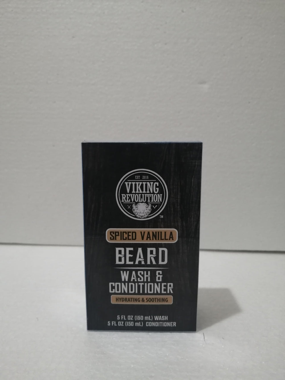 Viking Revolution shampoo pump close-up highlighting easy dispensing benefit