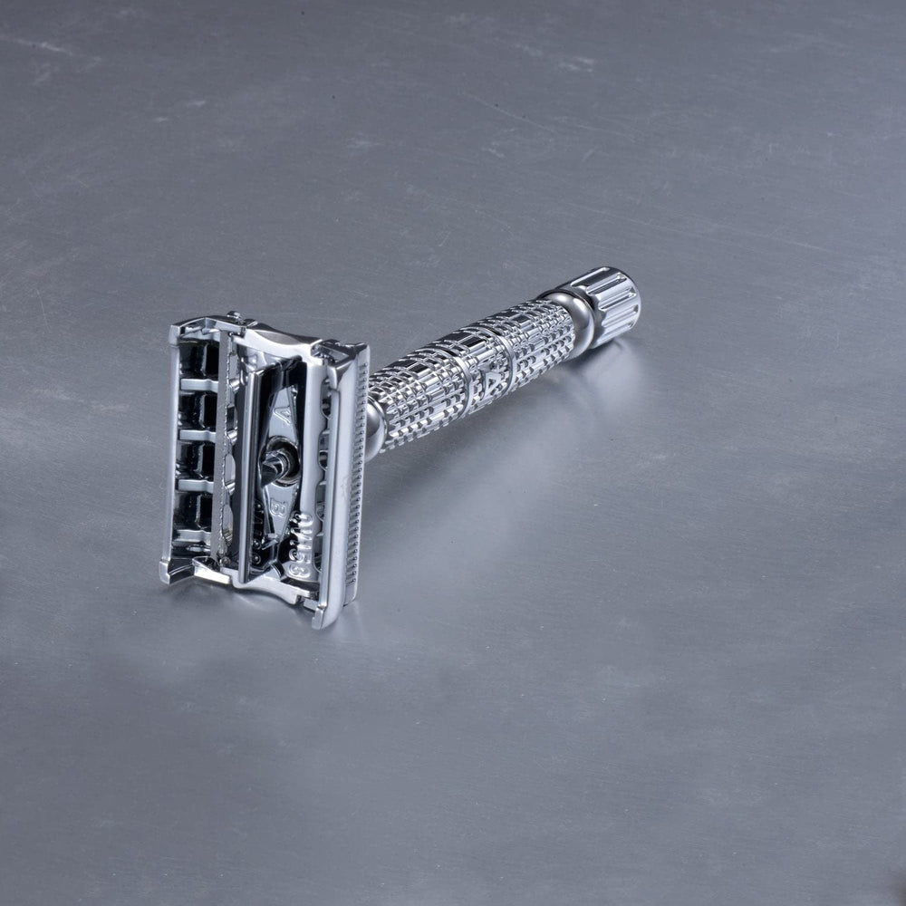 Vikings Blade razor held in hand to show scale and ergonomic shaving comfort