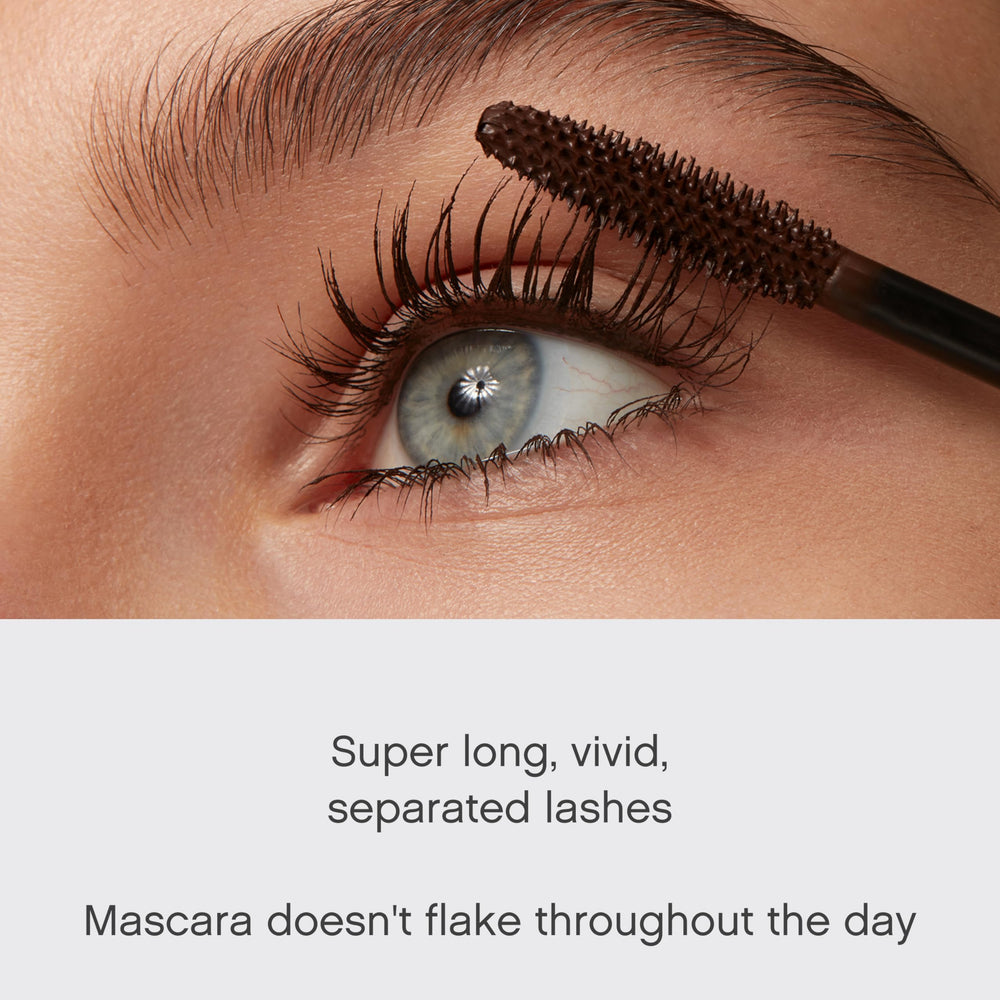 Vivienne Sabó on-model application highlighting curled natural lashes