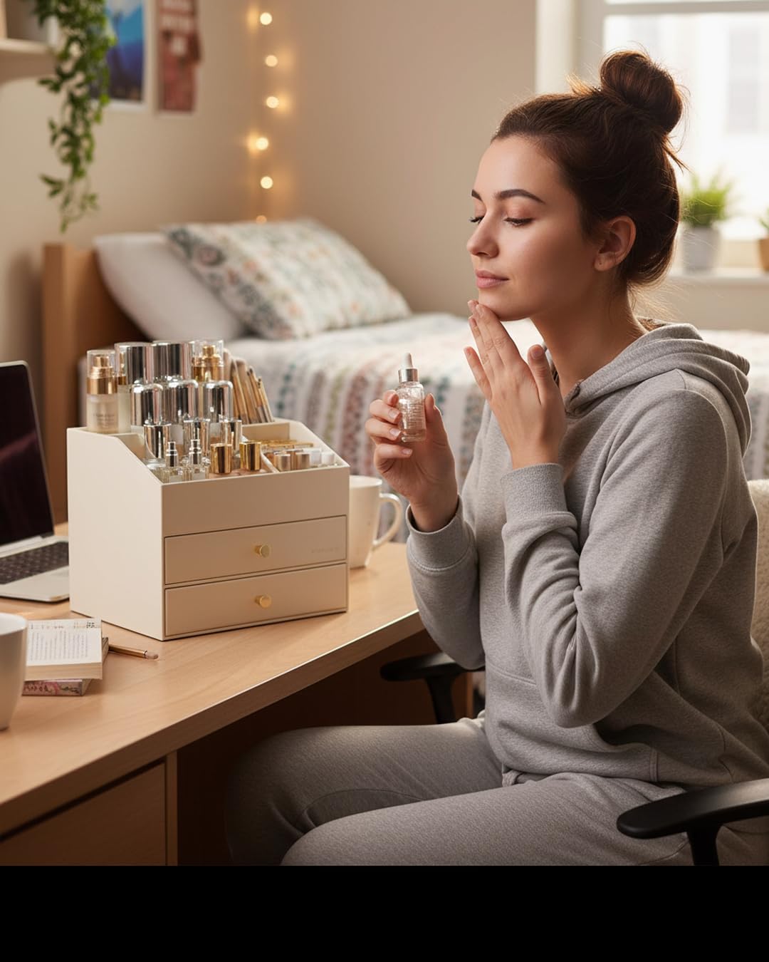 VLANDO open top and two large drawers displaying tidy accessibility