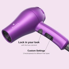 Wazor cool shot button closeup to lock hairstyles and increase shine