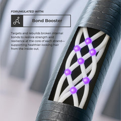 XMONDO creamy lather texture close-up illustrating gentle cleansing and bond-building performance