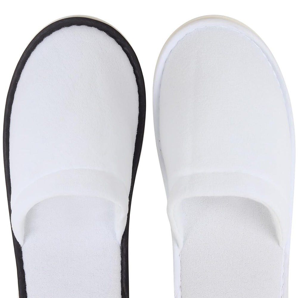 Yeios size comparison with hand showing fit for most adult feet