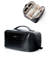Yikisite front view showing croc PU leather and compact profile for stylish travel