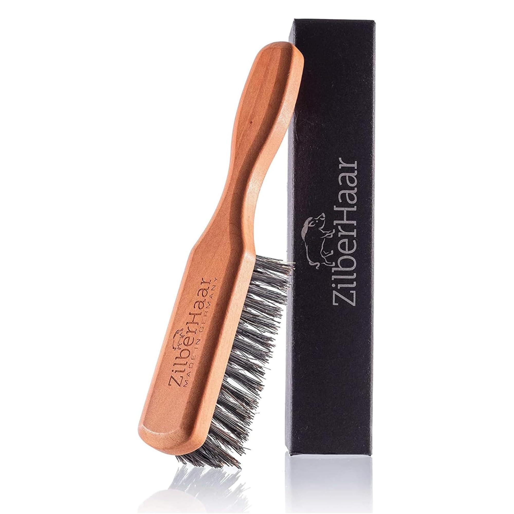 ZilberHaar closeup of stiff boar bristles for detangling benefit